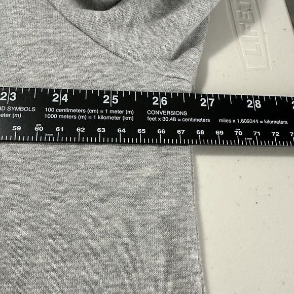 Reebok Sweatshirt Men’s 2XL Gray Spellout Logo Training Casual Classic Pullover - Picture 5 of 9